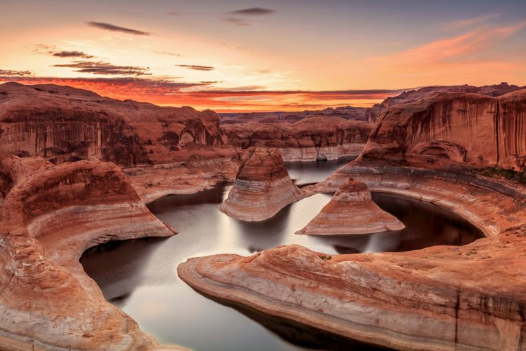 Poppy & Hive Photography bucket list location - Lake Powell destination wedding and elopement photography