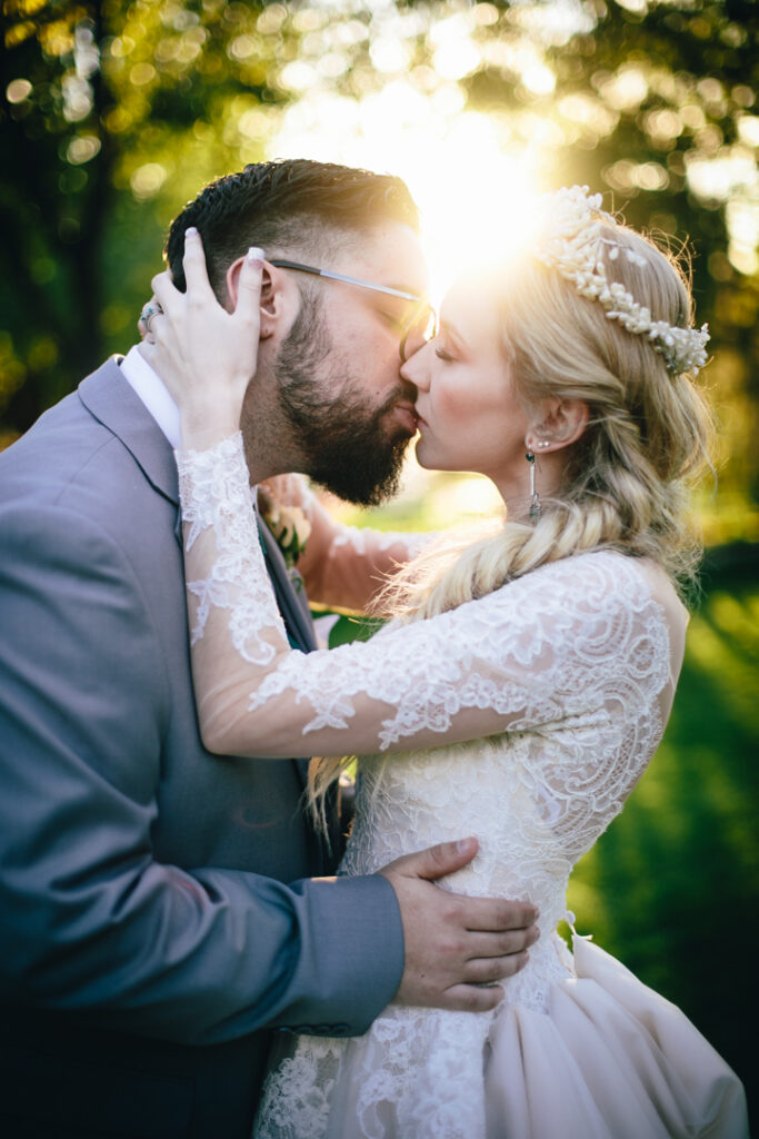 Lyric & Cameron's gorgeous Wadley Farms wedding in Vineyard Utah