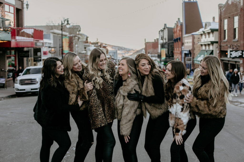 Best friends celebrate a birthday with a photoshoot in the snow near Park City Utah